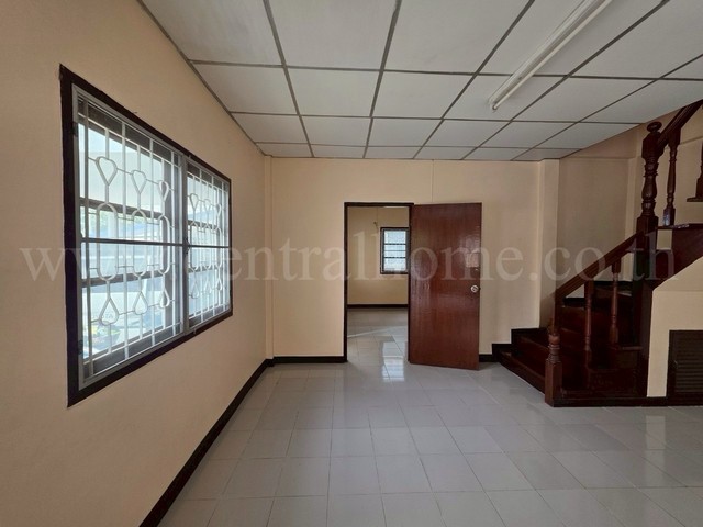 ประกาศฟรี! ซื้อ-ขาย-เช่า คอนโด บ้าน ทาวน์โฮม ที่ดิน และพื้นที่เชิงพาณิชย์ทั่วประเทศไทย ทุกทำเล ทุกงบประมาณ ไม่มีค่าใช้จ่าย ลงง่าย ขายไว เข้าถึงผู้ซื้อโดยตรง 5 288995pic4.jpg