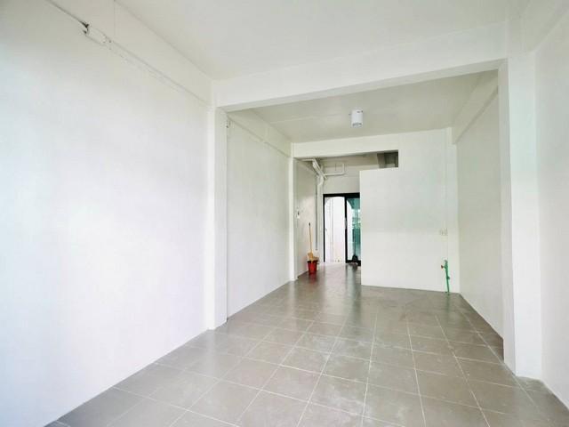 ประกาศฟรี! ซื้อ-ขาย-เช่า คอนโด บ้าน ทาวน์โฮม ที่ดิน และพื้นที่เชิงพาณิชย์ทั่วประเทศไทย ทุกทำเล ทุกงบประมาณ ไม่มีค่าใช้จ่าย ลงง่าย ขายไว เข้าถึงผู้ซื้อโดยตรง 3 521702pic2.jpg