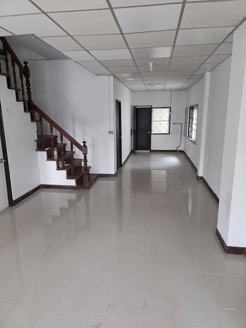 ประกาศฟรี! ซื้อ-ขาย-เช่า คอนโด บ้าน ทาวน์โฮม ที่ดิน และพื้นที่เชิงพาณิชย์ทั่วประเทศไทย ทุกทำเล ทุกงบประมาณ ไม่มีค่าใช้จ่าย ลงง่าย ขายไว เข้าถึงผู้ซื้อโดยตรง 3 518859pic2.jpg