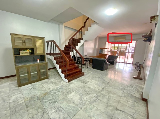 ประกาศฟรี! ซื้อ-ขาย-เช่า คอนโด บ้าน ทาวน์โฮม ที่ดิน และพื้นที่เชิงพาณิชย์ทั่วประเทศไทย ทุกทำเล ทุกงบประมาณ ไม่มีค่าใช้จ่าย ลงง่าย ขายไว เข้าถึงผู้ซื้อโดยตรง 3 318740pic2.jpg