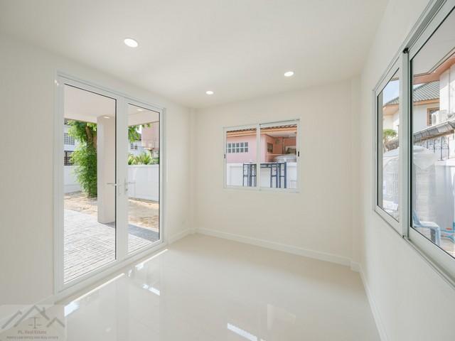 ประกาศฟรี! ซื้อ-ขาย-เช่า คอนโด บ้าน ทาวน์โฮม ที่ดิน และพื้นที่เชิงพาณิชย์ทั่วประเทศไทย ทุกทำเล ทุกงบประมาณ ไม่มีค่าใช้จ่าย ลงง่าย ขายไว เข้าถึงผู้ซื้อโดยตรง 5 521484pic4.jpg