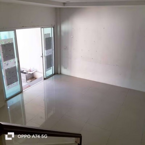 ประกาศฟรี! ซื้อ-ขาย-เช่า คอนโด บ้าน ทาวน์โฮม ที่ดิน และพื้นที่เชิงพาณิชย์ทั่วประเทศไทย ทุกทำเล ทุกงบประมาณ ไม่มีค่าใช้จ่าย ลงง่าย ขายไว เข้าถึงผู้ซื้อโดยตรง 5 262189pic4.jpg