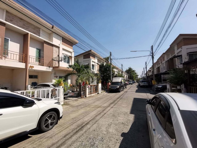 ประกาศฟรี! ซื้อ-ขาย-เช่า คอนโด บ้าน ทาวน์โฮม ที่ดิน และพื้นที่เชิงพาณิชย์ทั่วประเทศไทย ทุกทำเล ทุกงบประมาณ ไม่มีค่าใช้จ่าย ลงง่าย ขายไว เข้าถึงผู้ซื้อโดยตรง 4 262122pic3.jpg