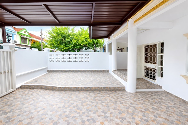 ประกาศฟรี! ซื้อ-ขาย-เช่า คอนโด บ้าน ทาวน์โฮม ที่ดิน และพื้นที่เชิงพาณิชย์ทั่วประเทศไทย ทุกทำเล ทุกงบประมาณ ไม่มีค่าใช้จ่าย ลงง่าย ขายไว เข้าถึงผู้ซื้อโดยตรง 3 262147pic2.jpg