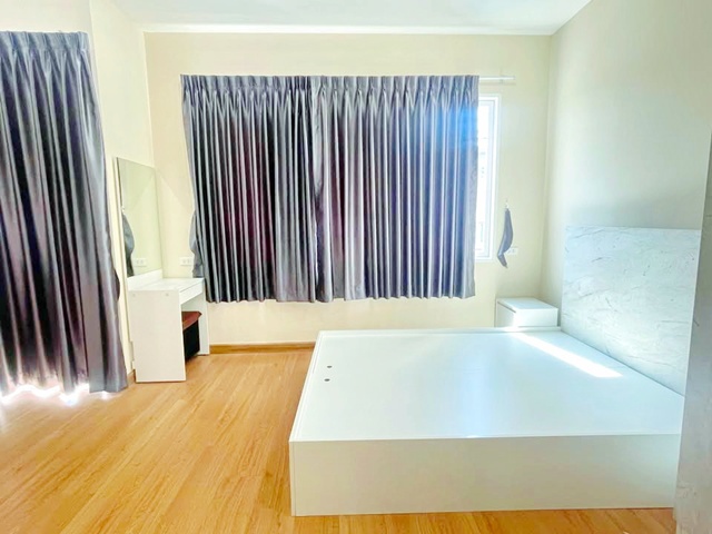 ประกาศฟรี! ซื้อ-ขาย-เช่า คอนโด บ้าน ทาวน์โฮม ที่ดิน และพื้นที่เชิงพาณิชย์ทั่วประเทศไทย ทุกทำเล ทุกงบประมาณ ไม่มีค่าใช้จ่าย ลงง่าย ขายไว เข้าถึงผู้ซื้อโดยตรง 4 262136pic3.jpg