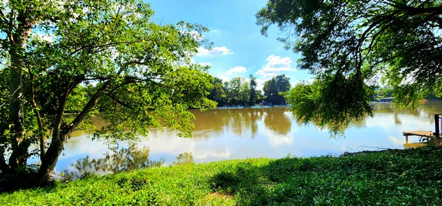 ประกาศฟรี! ซื้อ-ขาย-เช่า คอนโด บ้าน ทาวน์โฮม ที่ดิน และพื้นที่เชิงพาณิชย์ทั่วประเทศไทย ทุกทำเล ทุกงบประมาณ ไม่มีค่าใช้จ่าย ลงง่าย ขายไว เข้าถึงผู้ซื้อโดยตรง 3 507943pic2.jpg