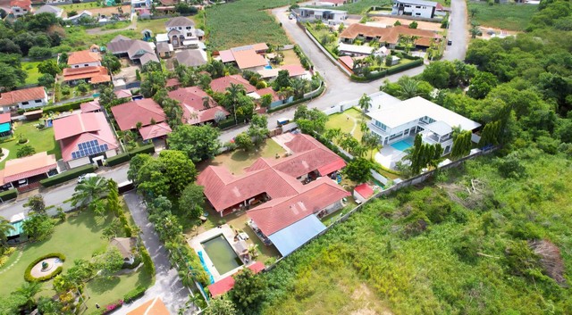 ประกาศฟรี! ซื้อ-ขาย-เช่า คอนโด บ้าน ทาวน์โฮม ที่ดิน และพื้นที่เชิงพาณิชย์ทั่วประเทศไทย ทุกทำเล ทุกงบประมาณ ไม่มีค่าใช้จ่าย ลงง่าย ขายไว เข้าถึงผู้ซื้อโดยตรง 3 262276pic2.jpg