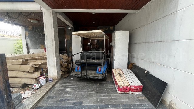 ประกาศฟรี! ซื้อ-ขาย-เช่า คอนโด บ้าน ทาวน์โฮม ที่ดิน และพื้นที่เชิงพาณิชย์ทั่วประเทศไทย ทุกทำเล ทุกงบประมาณ ไม่มีค่าใช้จ่าย ลงง่าย ขายไว เข้าถึงผู้ซื้อโดยตรง 3 294601pic2.jpg