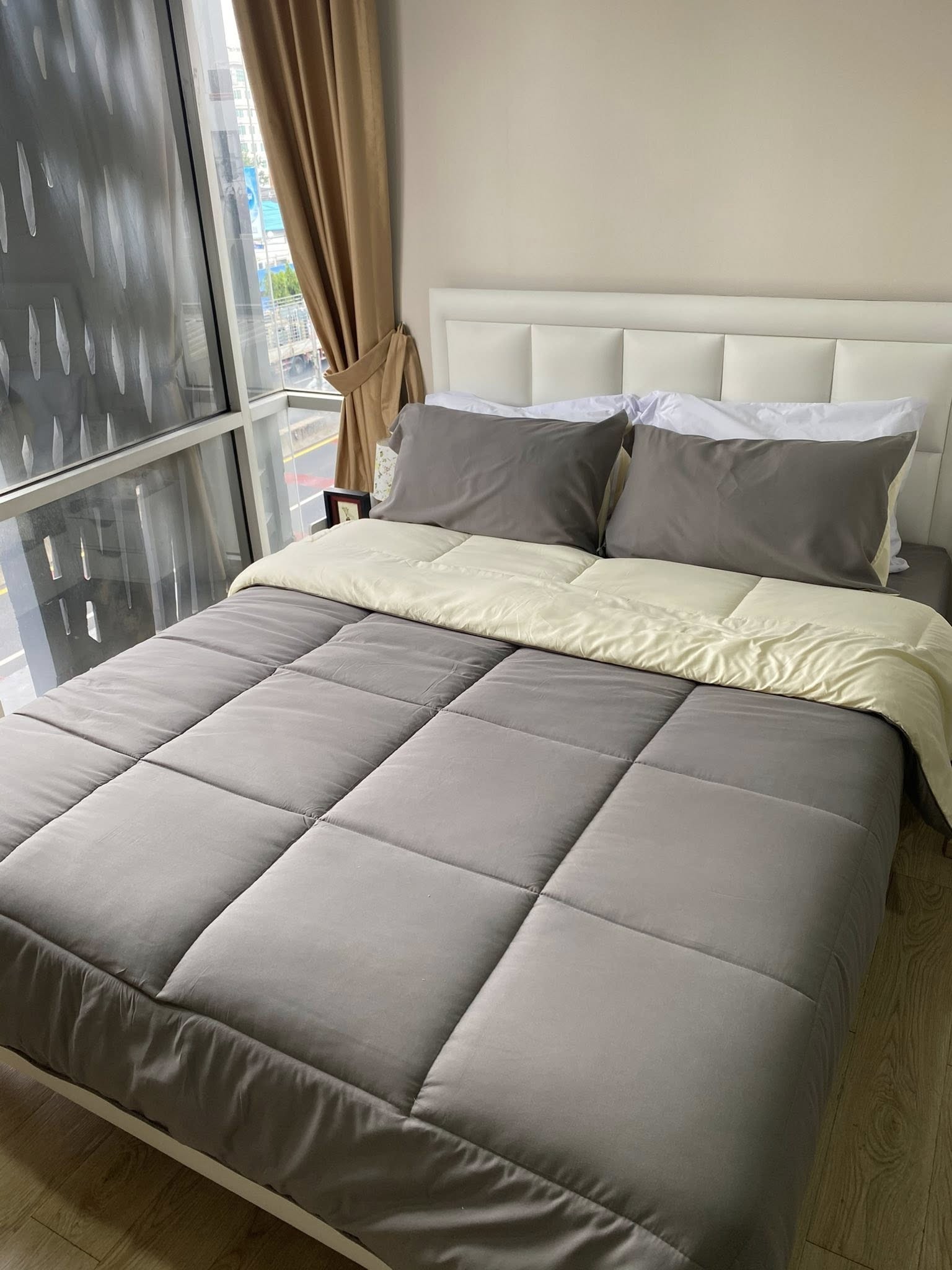 ประกาศฟรี! ซื้อ-ขาย-เช่า คอนโด บ้าน ทาวน์โฮม ที่ดิน และพื้นที่เชิงพาณิชย์ทั่วประเทศไทย ทุกทำเล ทุกงบประมาณ ไม่มีค่าใช้จ่าย ลงง่าย ขายไว เข้าถึงผู้ซื้อโดยตรง 2 521037pic1.jpg