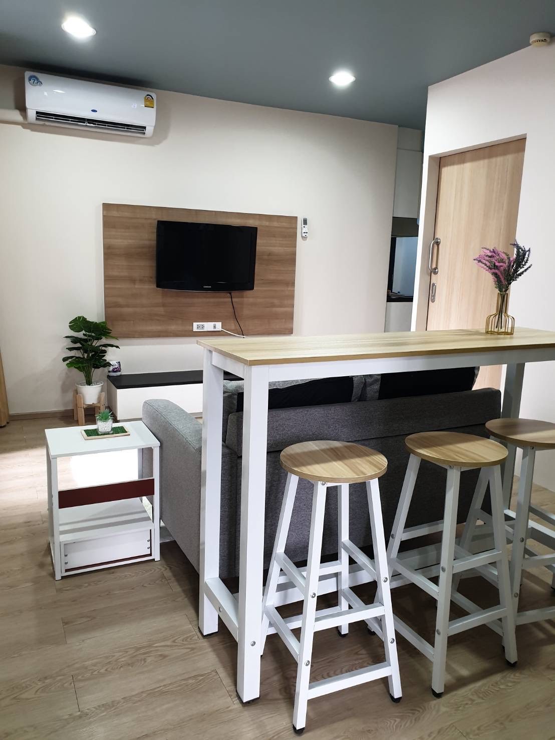 ประกาศฟรี! ซื้อ-ขาย-เช่า คอนโด บ้าน ทาวน์โฮม ที่ดิน และพื้นที่เชิงพาณิชย์ทั่วประเทศไทย ทุกทำเล ทุกงบประมาณ ไม่มีค่าใช้จ่าย ลงง่าย ขายไว เข้าถึงผู้ซื้อโดยตรง 5 521037pic4.jpg