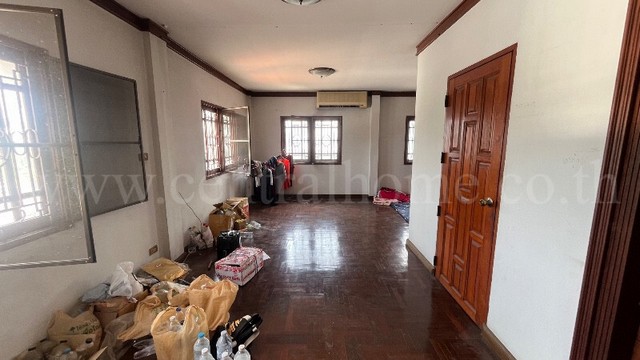 ประกาศฟรี! ซื้อ-ขาย-เช่า คอนโด บ้าน ทาวน์โฮม ที่ดิน และพื้นที่เชิงพาณิชย์ทั่วประเทศไทย ทุกทำเล ทุกงบประมาณ ไม่มีค่าใช้จ่าย ลงง่าย ขายไว เข้าถึงผู้ซื้อโดยตรง 5 294601pic4.jpg