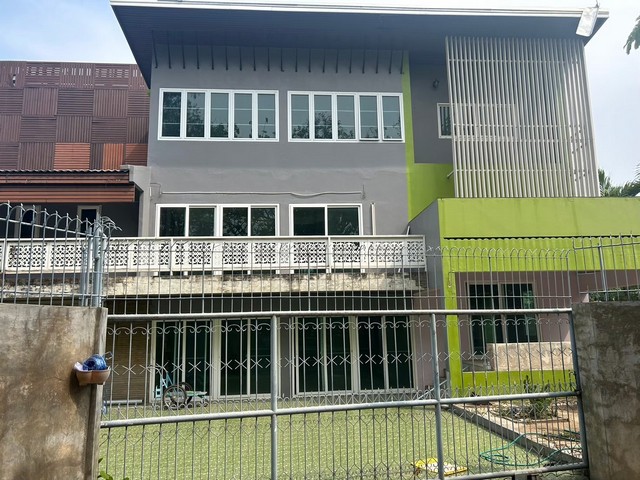 ประกาศฟรี! ซื้อ-ขาย-เช่า คอนโด บ้าน ทาวน์โฮม ที่ดิน และพื้นที่เชิงพาณิชย์ทั่วประเทศไทย ทุกทำเล ทุกงบประมาณ ไม่มีค่าใช้จ่าย ลงง่าย ขายไว เข้าถึงผู้ซื้อโดยตรง 3 261034pic2.jpg