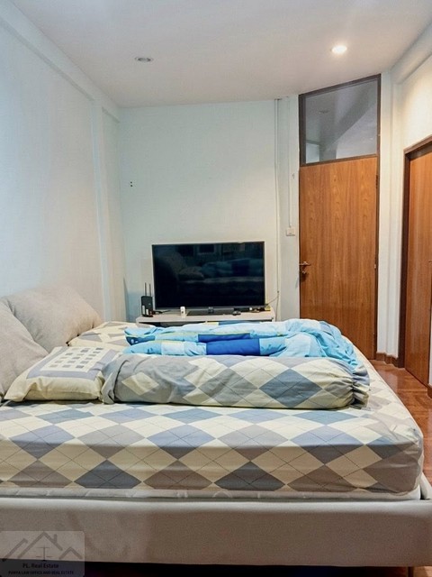 ประกาศฟรี! ซื้อ-ขาย-เช่า คอนโด บ้าน ทาวน์โฮม ที่ดิน และพื้นที่เชิงพาณิชย์ทั่วประเทศไทย ทุกทำเล ทุกงบประมาณ ไม่มีค่าใช้จ่าย ลงง่าย ขายไว เข้าถึงผู้ซื้อโดยตรง 5 521787pic4.jpg