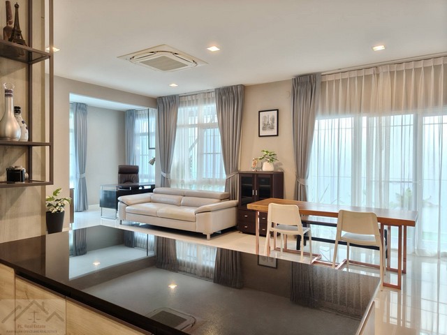 ประกาศฟรี! ซื้อ-ขาย-เช่า คอนโด บ้าน ทาวน์โฮม ที่ดิน และพื้นที่เชิงพาณิชย์ทั่วประเทศไทย ทุกทำเล ทุกงบประมาณ ไม่มีค่าใช้จ่าย ลงง่าย ขายไว เข้าถึงผู้ซื้อโดยตรง 4 521767pic3.jpg