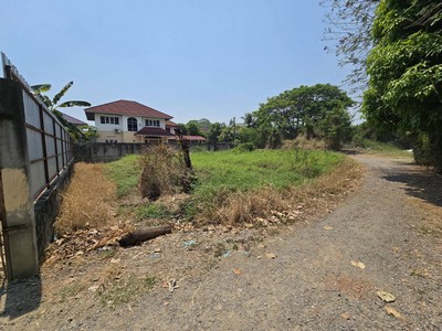 ประกาศฟรี! ซื้อ-ขาย-เช่า คอนโด บ้าน ทาวน์โฮม ที่ดิน และพื้นที่เชิงพาณิชย์ทั่วประเทศไทย ทุกทำเล ทุกงบประมาณ ไม่มีค่าใช้จ่าย ลงง่าย ขายไว เข้าถึงผู้ซื้อโดยตรง 4 521820pic3.jpg