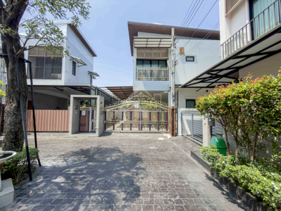 ประกาศฟรี! ซื้อ-ขาย-เช่า คอนโด บ้าน ทาวน์โฮม ที่ดิน และพื้นที่เชิงพาณิชย์ทั่วประเทศไทย ทุกทำเล ทุกงบประมาณ ไม่มีค่าใช้จ่าย ลงง่าย ขายไว เข้าถึงผู้ซื้อโดยตรง 2 262690pic1.jpg