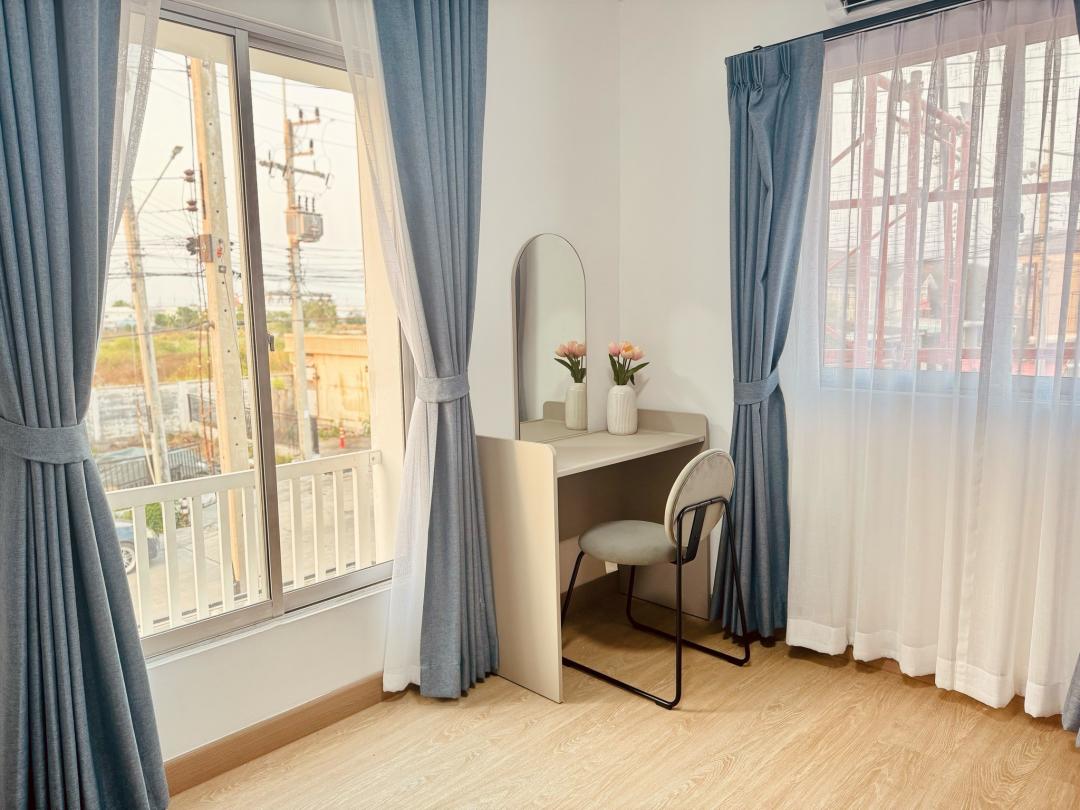 ประกาศฟรี! ซื้อ-ขาย-เช่า คอนโด บ้าน ทาวน์โฮม ที่ดิน และพื้นที่เชิงพาณิชย์ทั่วประเทศไทย ทุกทำเล ทุกงบประมาณ ไม่มีค่าใช้จ่าย ลงง่าย ขายไว เข้าถึงผู้ซื้อโดยตรง 4 521909pic3.jpg