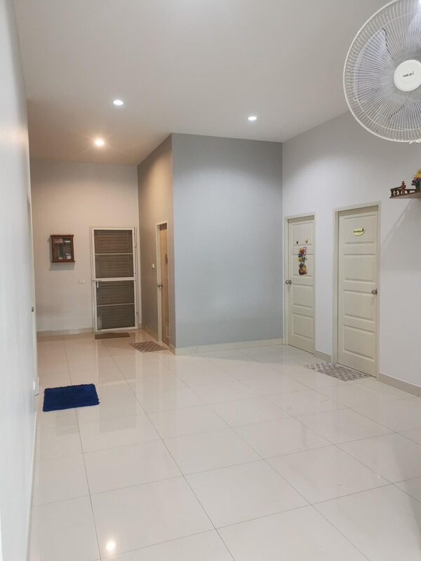 ประกาศฟรี! ซื้อ-ขาย-เช่า คอนโด บ้าน ทาวน์โฮม ที่ดิน และพื้นที่เชิงพาณิชย์ทั่วประเทศไทย ทุกทำเล ทุกงบประมาณ ไม่มีค่าใช้จ่าย ลงง่าย ขายไว เข้าถึงผู้ซื้อโดยตรง 5 501150pic4.jpg