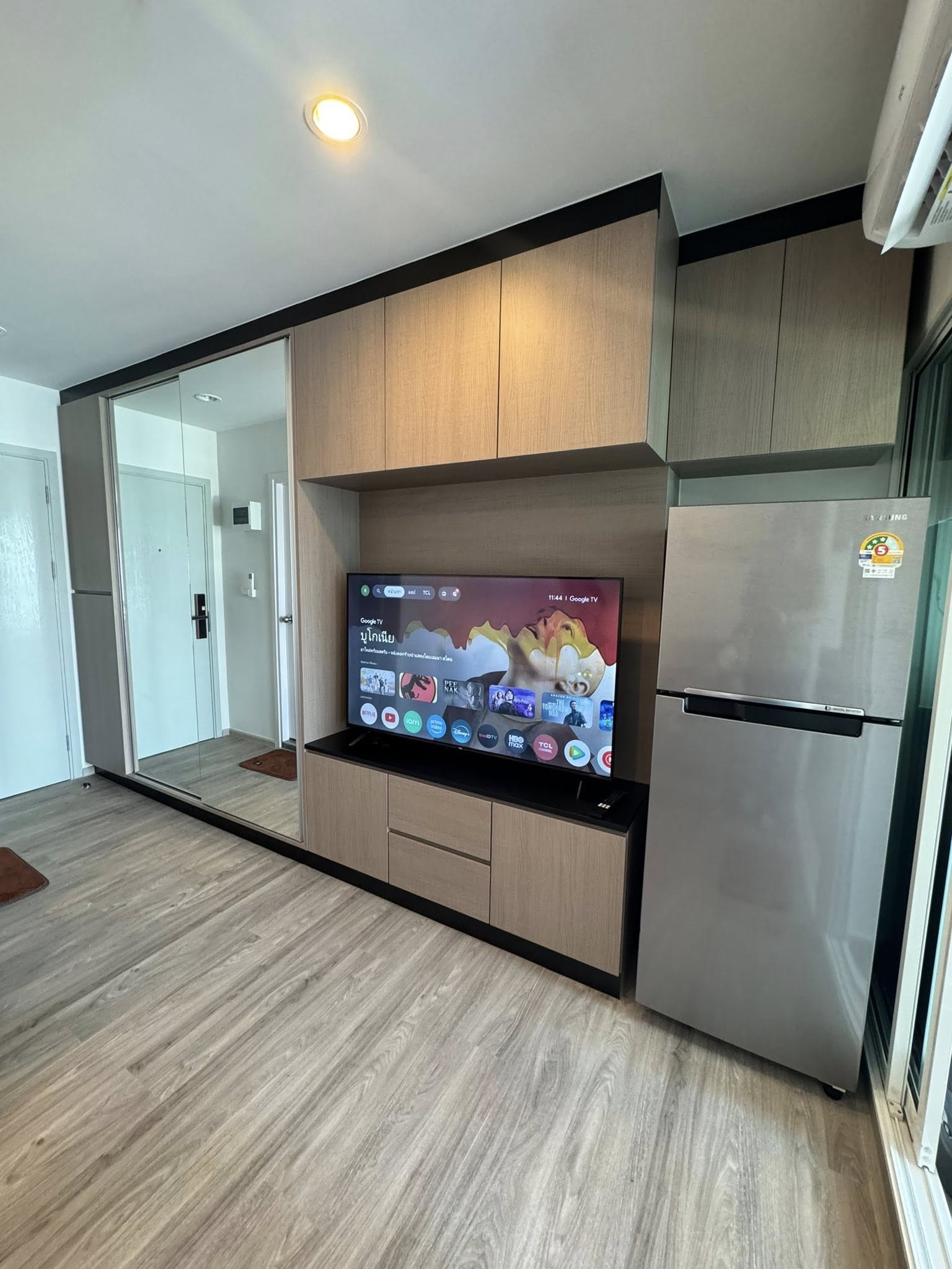 ประกาศฟรี! ซื้อ-ขาย-เช่า คอนโด บ้าน ทาวน์โฮม ที่ดิน และพื้นที่เชิงพาณิชย์ทั่วประเทศไทย ทุกทำเล ทุกงบประมาณ ไม่มีค่าใช้จ่าย ลงง่าย ขายไว เข้าถึงผู้ซื้อโดยตรง 5 521360pic4.jpg