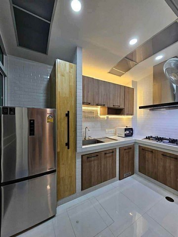 ประกาศฟรี! ซื้อ-ขาย-เช่า คอนโด บ้าน ทาวน์โฮม ที่ดิน และพื้นที่เชิงพาณิชย์ทั่วประเทศไทย ทุกทำเล ทุกงบประมาณ ไม่มีค่าใช้จ่าย ลงง่าย ขายไว เข้าถึงผู้ซื้อโดยตรง 3 521903pic2.jpg