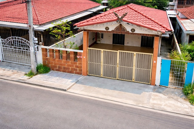 ประกาศฟรี! ซื้อ-ขาย-เช่า คอนโด บ้าน ทาวน์โฮม ที่ดิน และพื้นที่เชิงพาณิชย์ทั่วประเทศไทย ทุกทำเล ทุกงบประมาณ ไม่มีค่าใช้จ่าย ลงง่าย ขายไว เข้าถึงผู้ซื้อโดยตรง 2 318853pic1.jpg