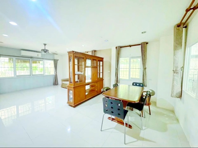 ประกาศฟรี! ซื้อ-ขาย-เช่า คอนโด บ้าน ทาวน์โฮม ที่ดิน และพื้นที่เชิงพาณิชย์ทั่วประเทศไทย ทุกทำเล ทุกงบประมาณ ไม่มีค่าใช้จ่าย ลงง่าย ขายไว เข้าถึงผู้ซื้อโดยตรง 5 318813pic4.jpg