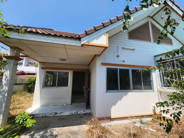 ประกาศฟรี! ซื้อ-ขาย-เช่า คอนโด บ้าน ทาวน์โฮม ที่ดิน และพื้นที่เชิงพาณิชย์ทั่วประเทศไทย ทุกทำเล ทุกงบประมาณ ไม่มีค่าใช้จ่าย ลงง่าย ขายไว เข้าถึงผู้ซื้อโดยตรง 2 262731pic1.jpg