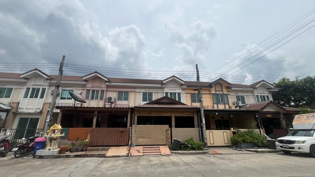 ประกาศฟรี! ซื้อ-ขาย-เช่า คอนโด บ้าน ทาวน์โฮม ที่ดิน และพื้นที่เชิงพาณิชย์ทั่วประเทศไทย ทุกทำเล ทุกงบประมาณ ไม่มีค่าใช้จ่าย ลงง่าย ขายไว เข้าถึงผู้ซื้อโดยตรง 4 262715pic3.jpg