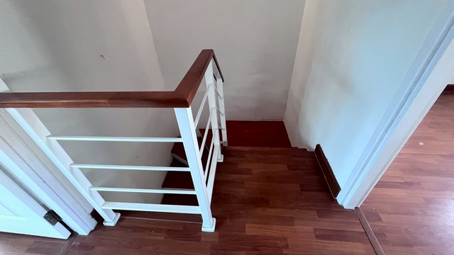 ประกาศฟรี! ซื้อ-ขาย-เช่า คอนโด บ้าน ทาวน์โฮม ที่ดิน และพื้นที่เชิงพาณิชย์ทั่วประเทศไทย ทุกทำเล ทุกงบประมาณ ไม่มีค่าใช้จ่าย ลงง่าย ขายไว เข้าถึงผู้ซื้อโดยตรง 5 262701pic4.jpg