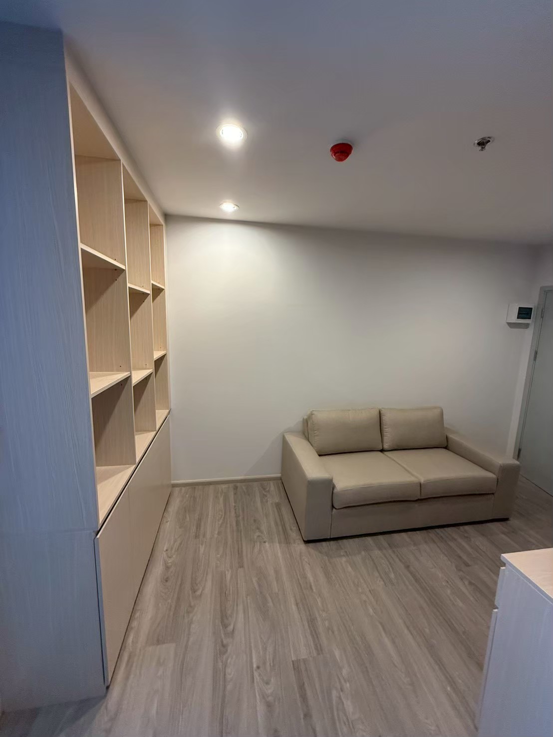 ประกาศฟรี! ซื้อ-ขาย-เช่า คอนโด บ้าน ทาวน์โฮม ที่ดิน และพื้นที่เชิงพาณิชย์ทั่วประเทศไทย ทุกทำเล ทุกงบประมาณ ไม่มีค่าใช้จ่าย ลงง่าย ขายไว เข้าถึงผู้ซื้อโดยตรง 4 521367pic3.jpg