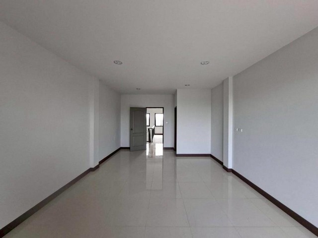 ประกาศฟรี! ซื้อ-ขาย-เช่า คอนโด บ้าน ทาวน์โฮม ที่ดิน และพื้นที่เชิงพาณิชย์ทั่วประเทศไทย ทุกทำเล ทุกงบประมาณ ไม่มีค่าใช้จ่าย ลงง่าย ขายไว เข้าถึงผู้ซื้อโดยตรง 4 262226pic3.jpg