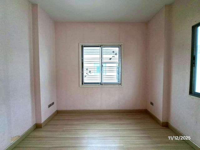 ประกาศฟรี! ซื้อ-ขาย-เช่า คอนโด บ้าน ทาวน์โฮม ที่ดิน และพื้นที่เชิงพาณิชย์ทั่วประเทศไทย ทุกทำเล ทุกงบประมาณ ไม่มีค่าใช้จ่าย ลงง่าย ขายไว เข้าถึงผู้ซื้อโดยตรง 5 262223pic4.jpg