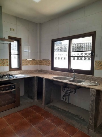 ประกาศฟรี! ซื้อ-ขาย-เช่า คอนโด บ้าน ทาวน์โฮม ที่ดิน และพื้นที่เชิงพาณิชย์ทั่วประเทศไทย ทุกทำเล ทุกงบประมาณ ไม่มีค่าใช้จ่าย ลงง่าย ขายไว เข้าถึงผู้ซื้อโดยตรง 3 522109pic2.jpg