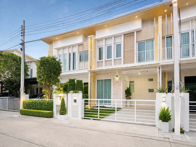 ประกาศฟรี! ซื้อ-ขาย-เช่า คอนโด บ้าน ทาวน์โฮม ที่ดิน และพื้นที่เชิงพาณิชย์ทั่วประเทศไทย ทุกทำเล ทุกงบประมาณ ไม่มีค่าใช้จ่าย ลงง่าย ขายไว เข้าถึงผู้ซื้อโดยตรง 2 262257pic1.jpg