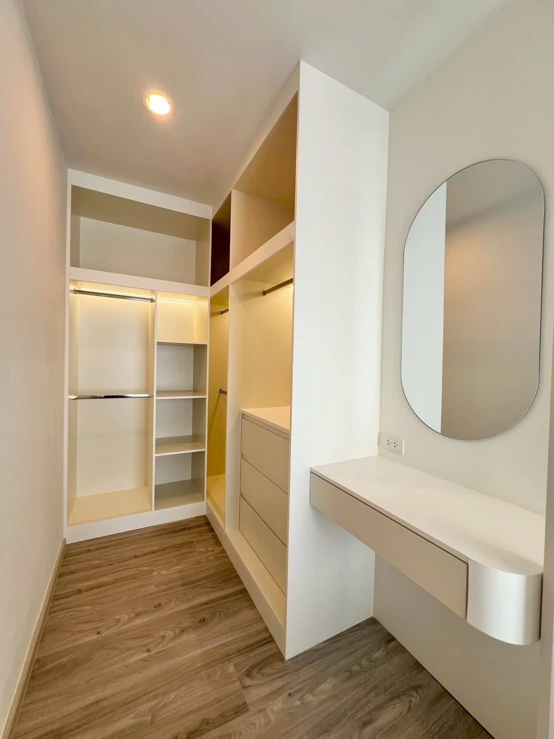 ประกาศฟรี! ซื้อ-ขาย-เช่า คอนโด บ้าน ทาวน์โฮม ที่ดิน และพื้นที่เชิงพาณิชย์ทั่วประเทศไทย ทุกทำเล ทุกงบประมาณ ไม่มีค่าใช้จ่าย ลงง่าย ขายไว เข้าถึงผู้ซื้อโดยตรง 4 521372pic3.jpg