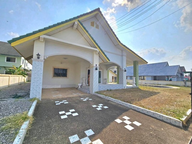 ประกาศฟรี! ซื้อ-ขาย-เช่า คอนโด บ้าน ทาวน์โฮม ที่ดิน และพื้นที่เชิงพาณิชย์ทั่วประเทศไทย ทุกทำเล ทุกงบประมาณ ไม่มีค่าใช้จ่าย ลงง่าย ขายไว เข้าถึงผู้ซื้อโดยตรง 3 318913pic2.jpg