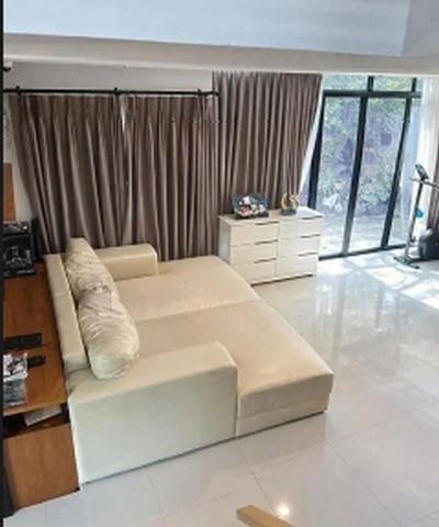 ประกาศฟรี! ซื้อ-ขาย-เช่า คอนโด บ้าน ทาวน์โฮม ที่ดิน และพื้นที่เชิงพาณิชย์ทั่วประเทศไทย ทุกทำเล ทุกงบประมาณ ไม่มีค่าใช้จ่าย ลงง่าย ขายไว เข้าถึงผู้ซื้อโดยตรง 4 522127pic3.jpg