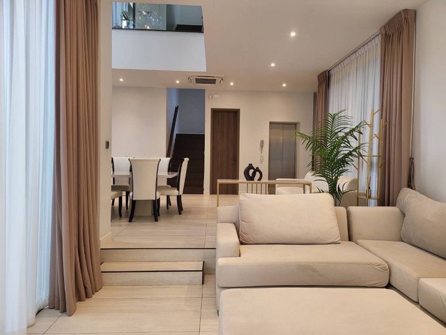 ประกาศฟรี! ซื้อ-ขาย-เช่า คอนโด บ้าน ทาวน์โฮม ที่ดิน และพื้นที่เชิงพาณิชย์ทั่วประเทศไทย ทุกทำเล ทุกงบประมาณ ไม่มีค่าใช้จ่าย ลงง่าย ขายไว เข้าถึงผู้ซื้อโดยตรง 3 522129pic2.jpg