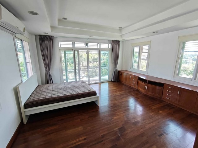 ประกาศฟรี! ซื้อ-ขาย-เช่า คอนโด บ้าน ทาวน์โฮม ที่ดิน และพื้นที่เชิงพาณิชย์ทั่วประเทศไทย ทุกทำเล ทุกงบประมาณ ไม่มีค่าใช้จ่าย ลงง่าย ขายไว เข้าถึงผู้ซื้อโดยตรง 3 522128pic2.jpg