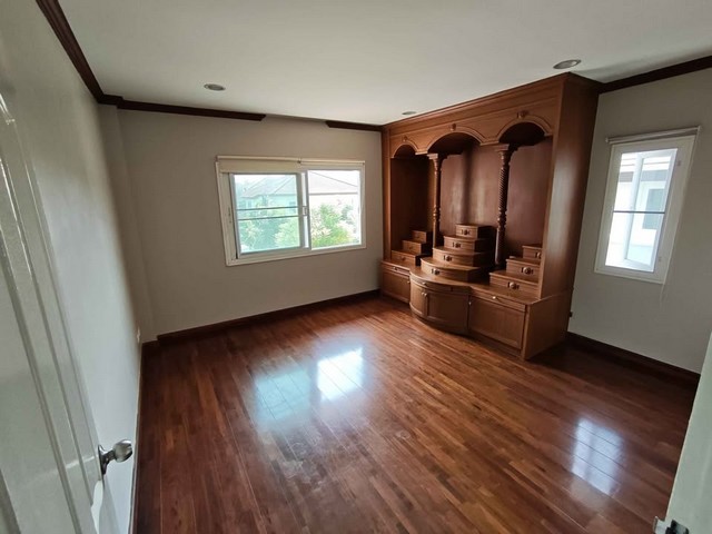 ประกาศฟรี! ซื้อ-ขาย-เช่า คอนโด บ้าน ทาวน์โฮม ที่ดิน และพื้นที่เชิงพาณิชย์ทั่วประเทศไทย ทุกทำเล ทุกงบประมาณ ไม่มีค่าใช้จ่าย ลงง่าย ขายไว เข้าถึงผู้ซื้อโดยตรง 5 522128pic4.jpg