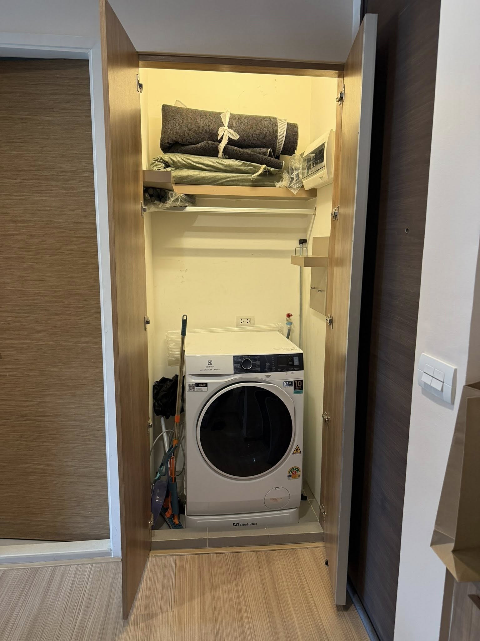 ประกาศฟรี! ซื้อ-ขาย-เช่า คอนโด บ้าน ทาวน์โฮม ที่ดิน และพื้นที่เชิงพาณิชย์ทั่วประเทศไทย ทุกทำเล ทุกงบประมาณ ไม่มีค่าใช้จ่าย ลงง่าย ขายไว เข้าถึงผู้ซื้อโดยตรง 4 521382pic3.jpg