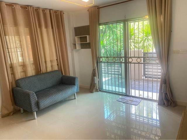 ประกาศฟรี! ซื้อ-ขาย-เช่า คอนโด บ้าน ทาวน์โฮม ที่ดิน และพื้นที่เชิงพาณิชย์ทั่วประเทศไทย ทุกทำเล ทุกงบประมาณ ไม่มีค่าใช้จ่าย ลงง่าย ขายไว เข้าถึงผู้ซื้อโดยตรง 4 522137pic3.jpg