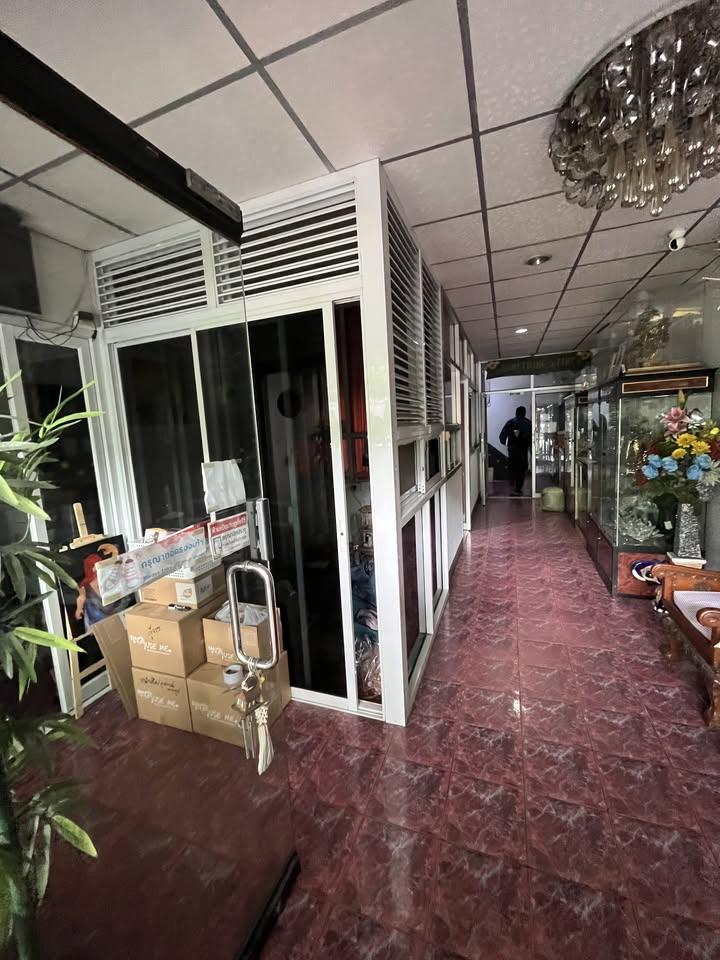ประกาศฟรี! ซื้อ-ขาย-เช่า คอนโด บ้าน ทาวน์โฮม ที่ดิน และพื้นที่เชิงพาณิชย์ทั่วประเทศไทย ทุกทำเล ทุกงบประมาณ ไม่มีค่าใช้จ่าย ลงง่าย ขายไว เข้าถึงผู้ซื้อโดยตรง 5 522163pic4.jpg