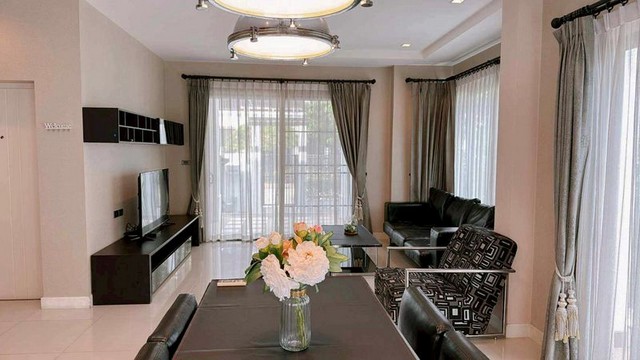 ประกาศฟรี! ซื้อ-ขาย-เช่า คอนโด บ้าน ทาวน์โฮม ที่ดิน และพื้นที่เชิงพาณิชย์ทั่วประเทศไทย ทุกทำเล ทุกงบประมาณ ไม่มีค่าใช้จ่าย ลงง่าย ขายไว เข้าถึงผู้ซื้อโดยตรง 4 262867pic3.jpg