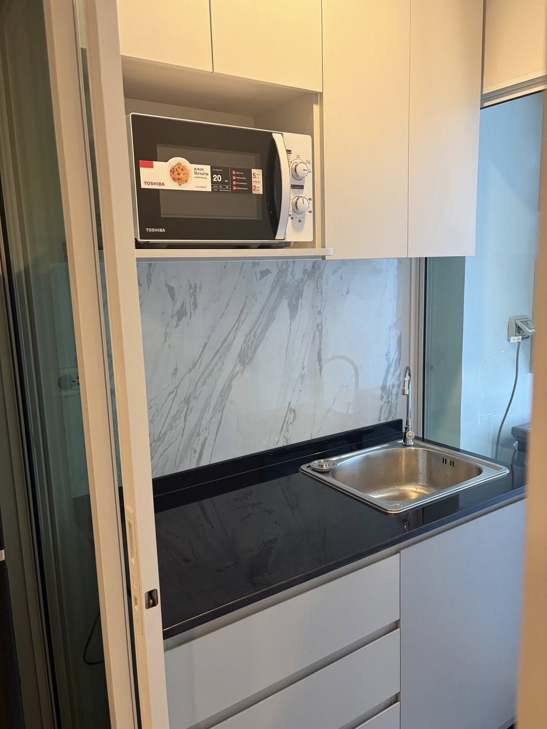 ประกาศฟรี! ซื้อ-ขาย-เช่า คอนโด บ้าน ทาวน์โฮม ที่ดิน และพื้นที่เชิงพาณิชย์ทั่วประเทศไทย ทุกทำเล ทุกงบประมาณ ไม่มีค่าใช้จ่าย ลงง่าย ขายไว เข้าถึงผู้ซื้อโดยตรง 5 522132pic4.jpg