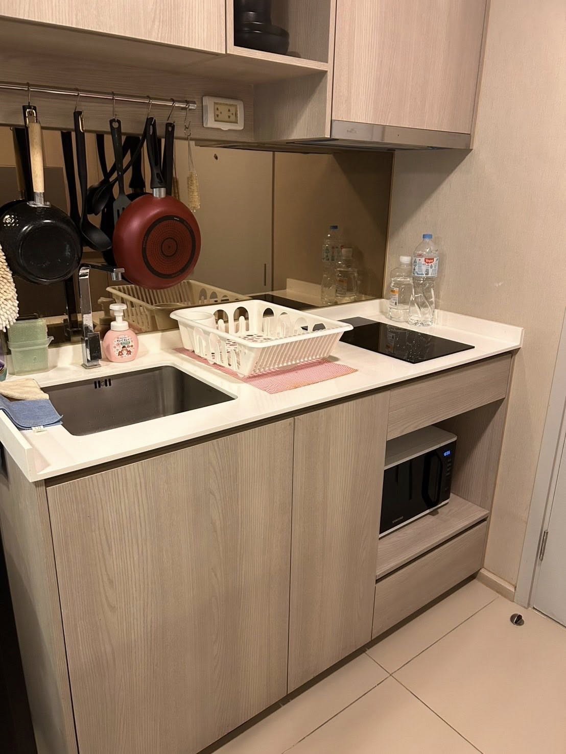 ประกาศฟรี! ซื้อ-ขาย-เช่า คอนโด บ้าน ทาวน์โฮม ที่ดิน และพื้นที่เชิงพาณิชย์ทั่วประเทศไทย ทุกทำเล ทุกงบประมาณ ไม่มีค่าใช้จ่าย ลงง่าย ขายไว เข้าถึงผู้ซื้อโดยตรง 4 522130pic3.jpg