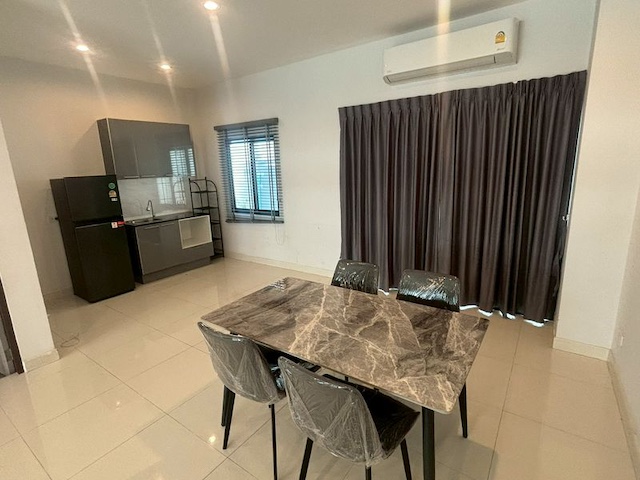 ประกาศฟรี! ซื้อ-ขาย-เช่า คอนโด บ้าน ทาวน์โฮม ที่ดิน และพื้นที่เชิงพาณิชย์ทั่วประเทศไทย ทุกทำเล ทุกงบประมาณ ไม่มีค่าใช้จ่าย ลงง่าย ขายไว เข้าถึงผู้ซื้อโดยตรง 4 520367pic3.jpg