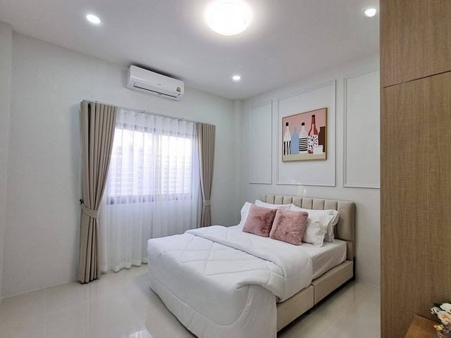 ประกาศฟรี! ซื้อ-ขาย-เช่า คอนโด บ้าน ทาวน์โฮม ที่ดิน และพื้นที่เชิงพาณิชย์ทั่วประเทศไทย ทุกทำเล ทุกงบประมาณ ไม่มีค่าใช้จ่าย ลงง่าย ขายไว เข้าถึงผู้ซื้อโดยตรง 3 319044pic2.jpg