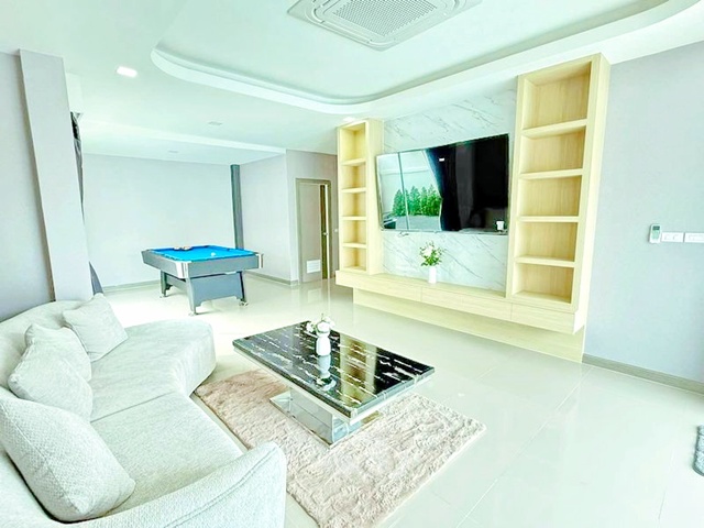 ประกาศฟรี! ซื้อ-ขาย-เช่า คอนโด บ้าน ทาวน์โฮม ที่ดิน และพื้นที่เชิงพาณิชย์ทั่วประเทศไทย ทุกทำเล ทุกงบประมาณ ไม่มีค่าใช้จ่าย ลงง่าย ขายไว เข้าถึงผู้ซื้อโดยตรง 3 319112pic2.jpg