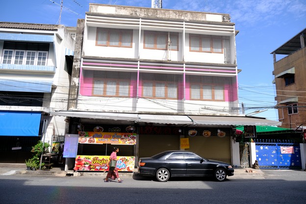 ประกาศฟรี! ซื้อ-ขาย-เช่า คอนโด บ้าน ทาวน์โฮม ที่ดิน และพื้นที่เชิงพาณิชย์ทั่วประเทศไทย ทุกทำเล ทุกงบประมาณ ไม่มีค่าใช้จ่าย ลงง่าย ขายไว เข้าถึงผู้ซื้อโดยตรง 3 305759pic2.jpg